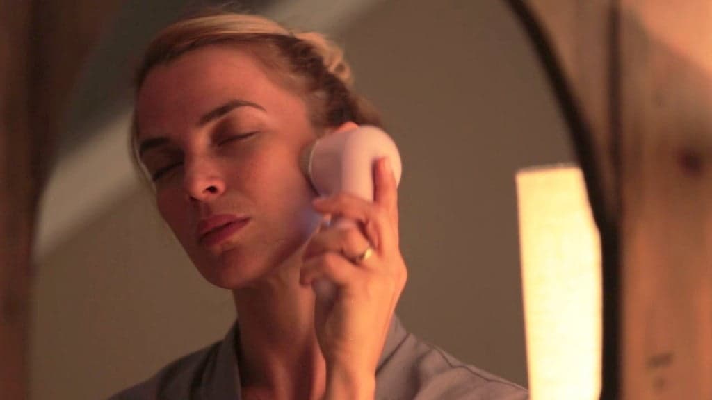 CİLT TEMİZLİĞİNDE SON MODA: CLARISONIC