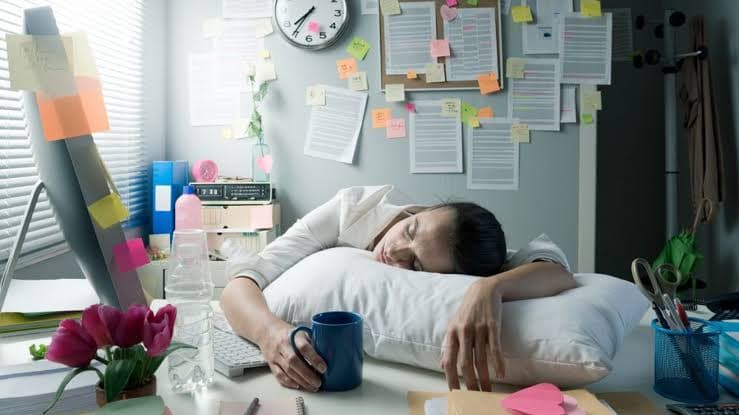 YENİLENMENİN EN HIZLI YOLU: POWER NAP