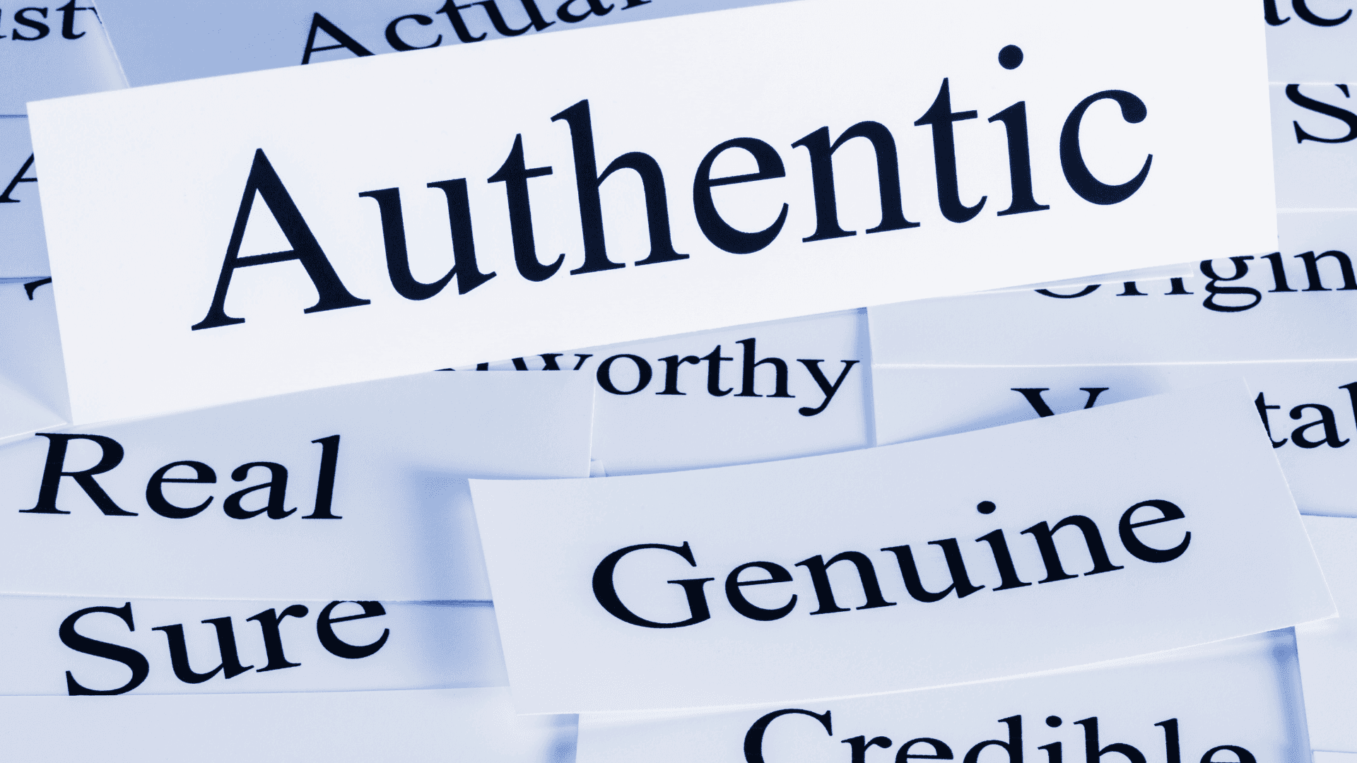 2023 Yılının Kelimesi: Authentic
