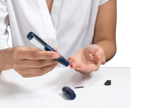 Sürekli Glikoz Takibi (CGM): Sağlıklı Yaşamın Yeni Gözdesi