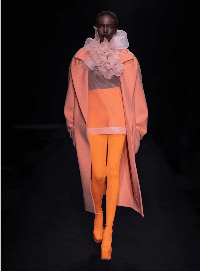 Valentino İlkbahar/Yaz 2023 Le Club Couture Show