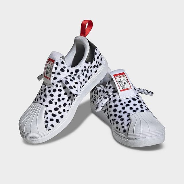 Adidas dalmaçyalı desenli beyaz siyah benekli çocuk spor ayakkabısı