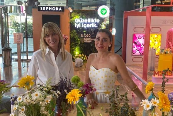 Sephora İle Güzellikte İleri Dönüşüm