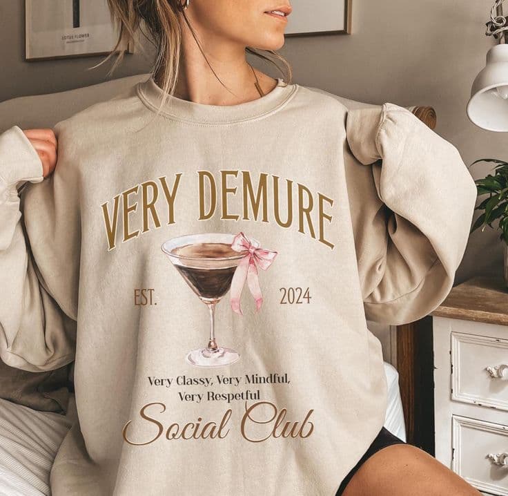 Demure Olmak veya Olmamak… Nedir Bu Demure?