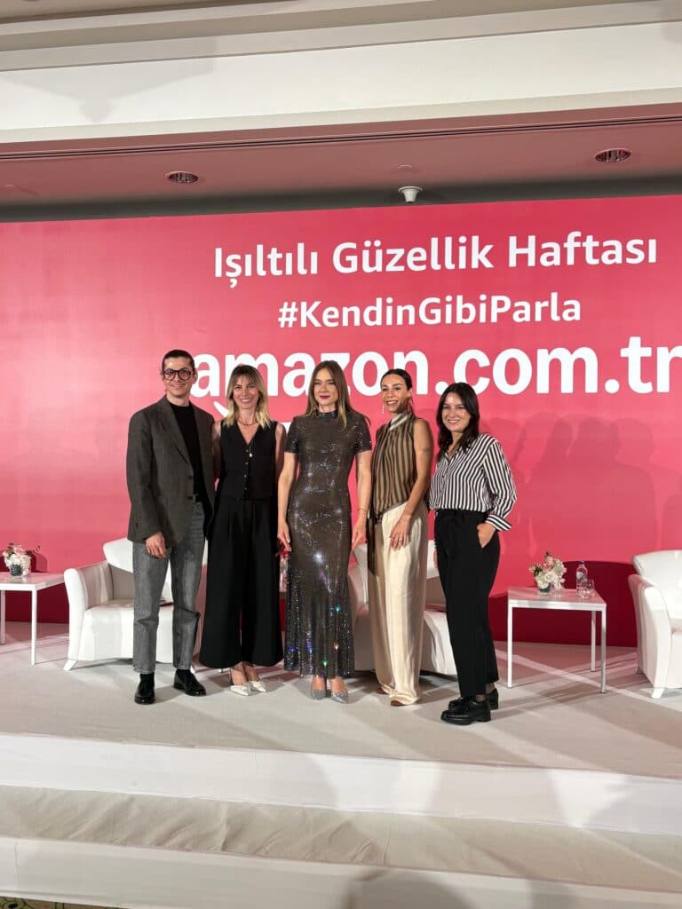 Amazon Türkiye ile Işıltılı Bir Gün: “Kendin Gibi Parla” Dedik!