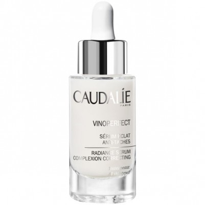 Caudalie Vinoperfect serum beyaz şişede damlalıklı cilt bakım ürünü