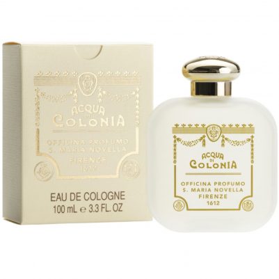 Acqua di Colonia parfüm kutusu ve şişesi lüks ve vintage görünümde