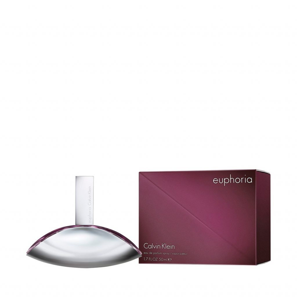Calvin Klein Euphoria parfüm şişesi ve kutusu beyaz arka planda