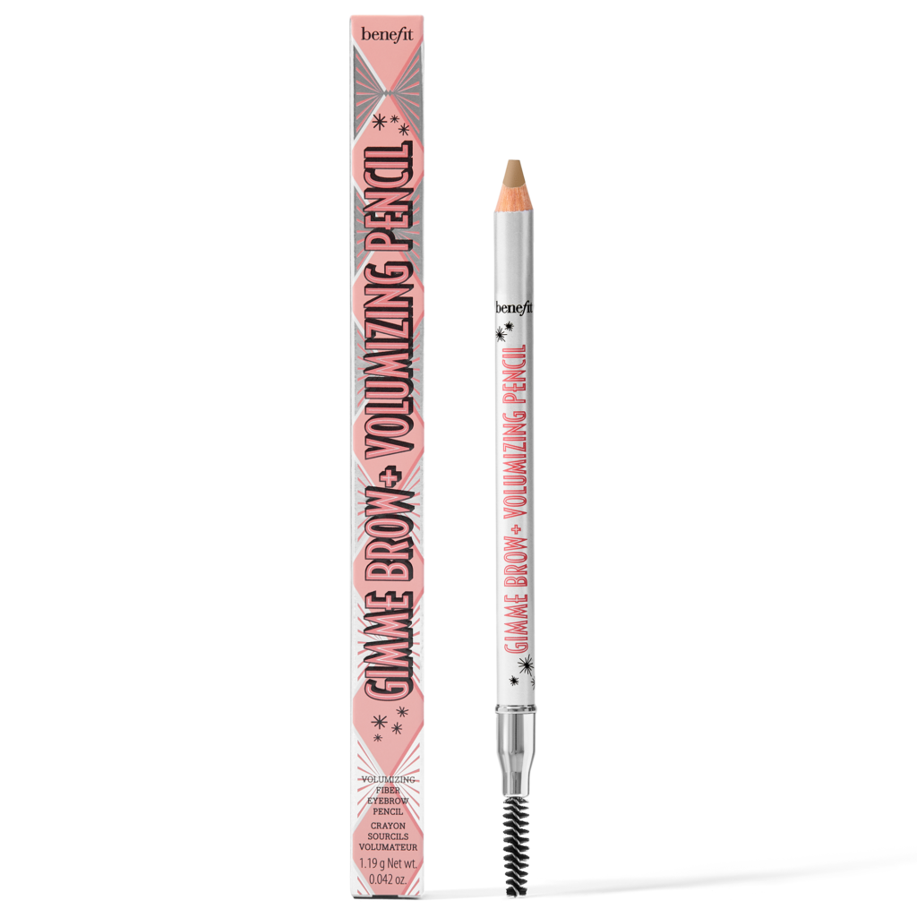 Benefit Gimme Brow+ hacimlendirici kaş kalemi ve ambalajı beyaz zeminde