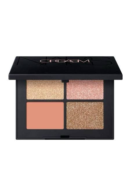 NARS Orgasm makyaj paleti ışıltılı altın pembe şeftali tonları içeriyor