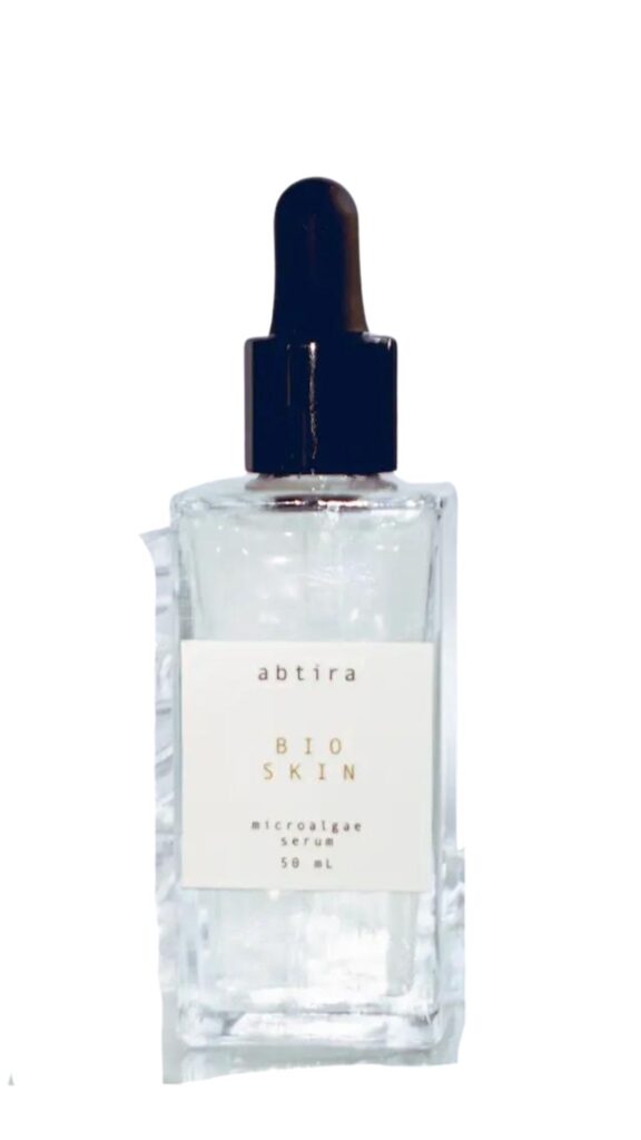 Şeffaf cam şişede damlalıklı abtira BIO SKIN mikroalg serumu