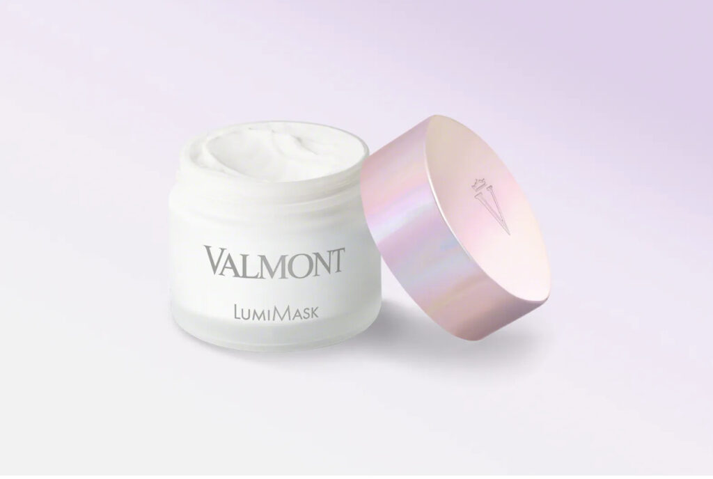 Valmont LumiMask beyaz yüz maskesi ve parıltılı açılmış kapağı