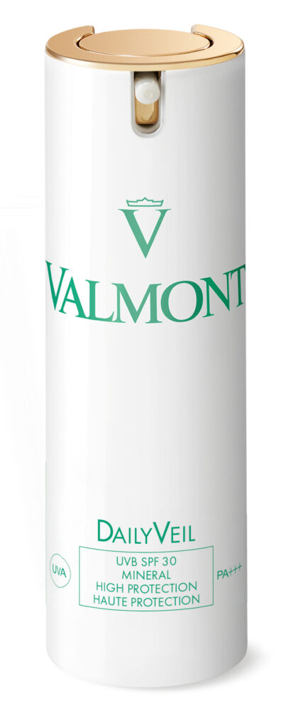 Valmont Daily Veil mineral güneş kremi beyaz şişe altın detaylı